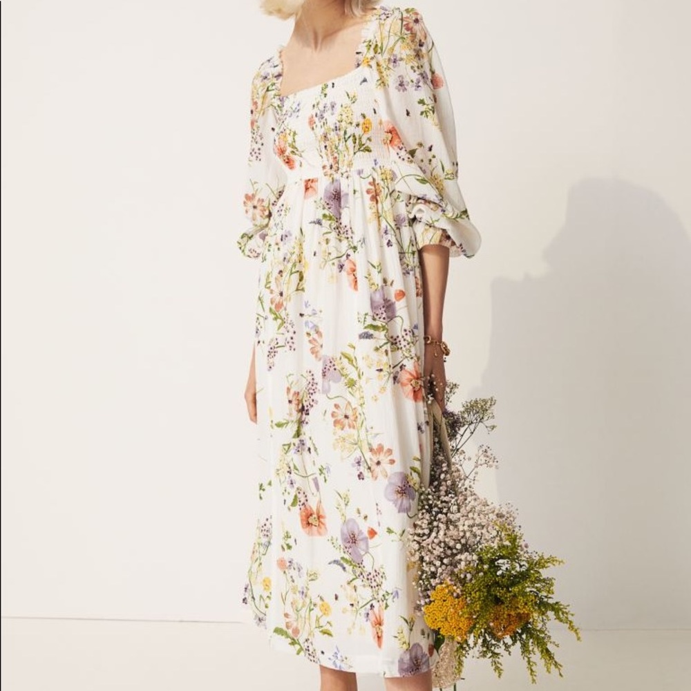 H&M meadow of wildflowers smock floral pri…